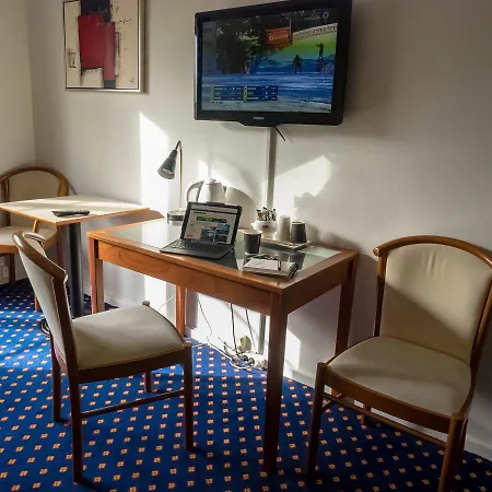 Hotel Aarslev 3*