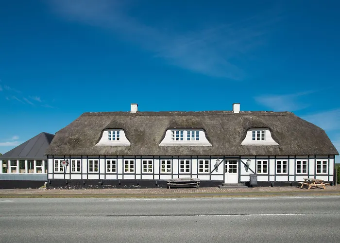 Отель Aarslev 3*